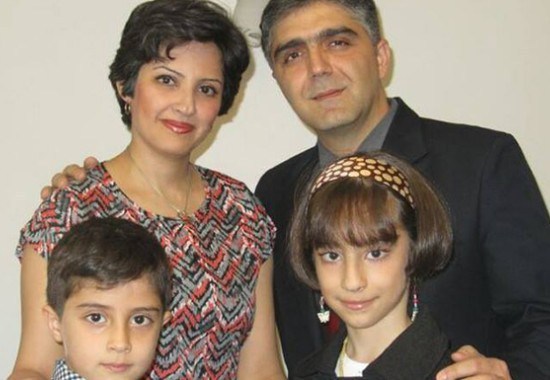 Sahba Farnoush with his family