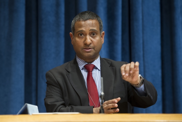 Ahmed Shaheed, the United Nations Special Rapporteur on the situation of human rights in Iran, speaking at a press conference on Wednesday 24 October. UN Photo/Eskinder Debebe.