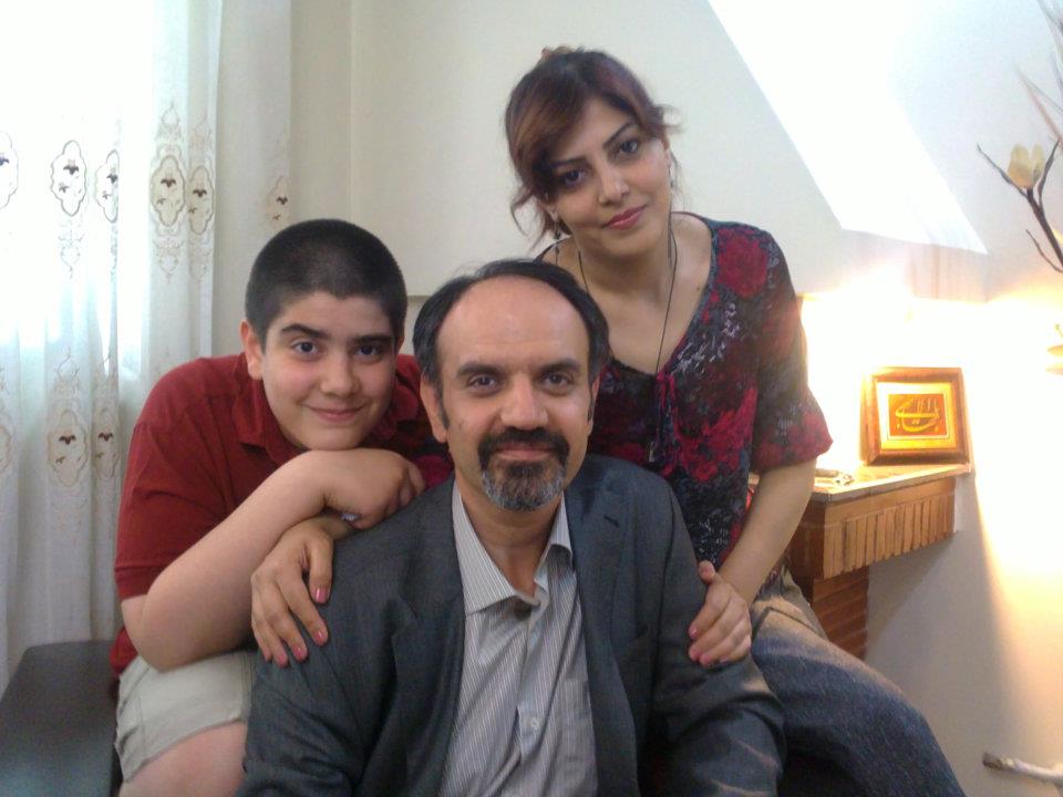 vahid-and-family-on-his-furlough-1